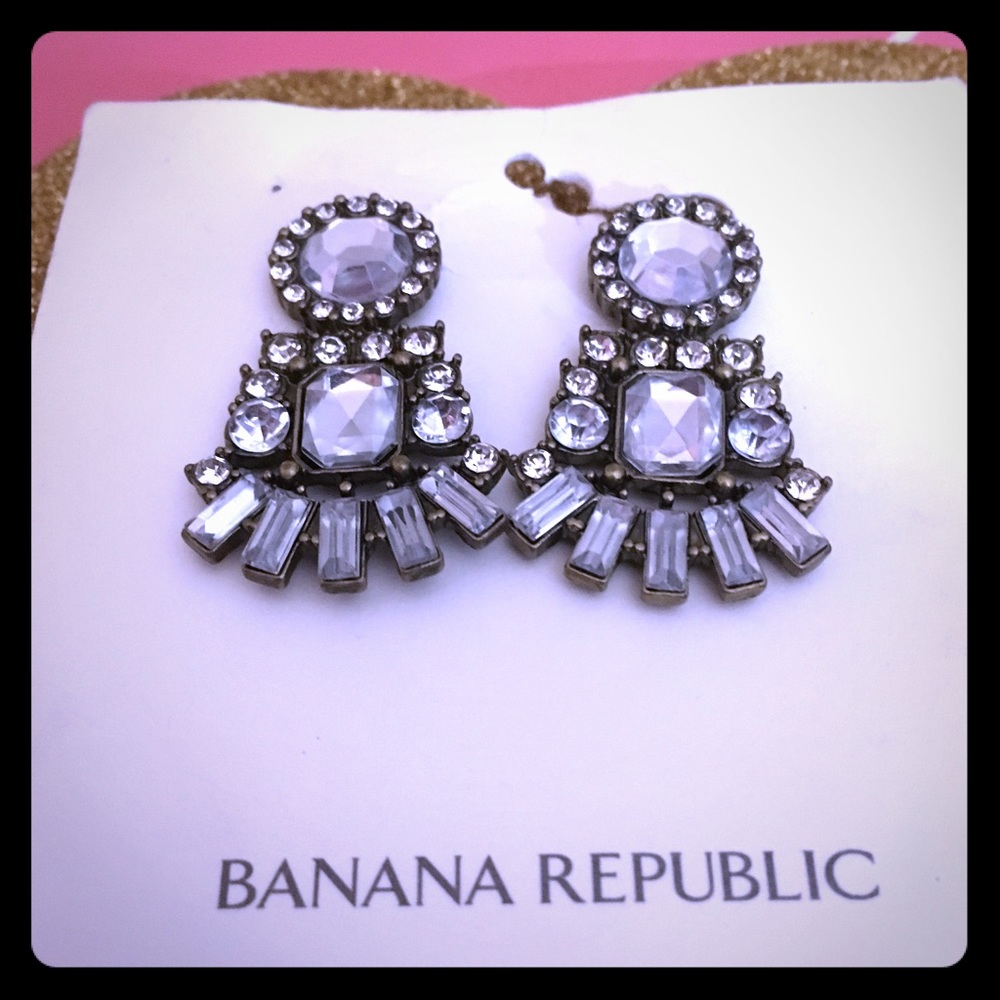 Banana Republic jewel earrings
